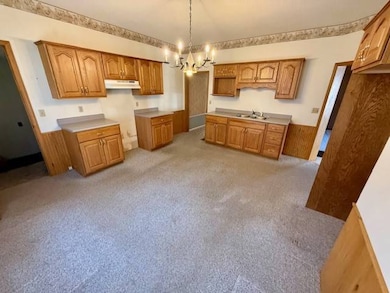 1212 Clay St, Beardstown, IL 62618 - photo 4