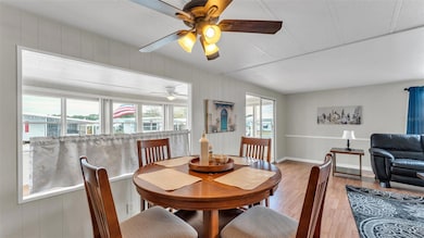 924 Elizabeth Ln, Lakeland, FL 33809 - photo 5