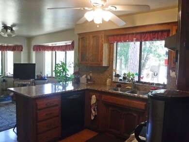 2645 Coed Place, Grants Pass, OR 97527 - photo 6