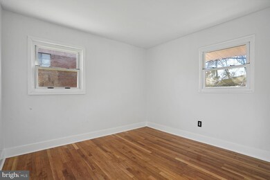 6403 Country Club Ct, Hyattsville, MD 20785 - photo 7