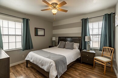 303 W Nimitz St, Fredericksburg, TX 78624 - photo 7