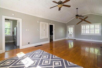 1347 Elmwood Ave, Columbus, OH 43212 - photo 7