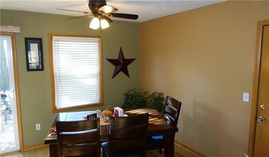 11901 W 68th Terrace, Shawnee, KS 66216 - photo 7