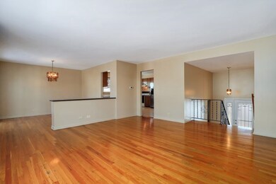 1846 Hoover Ct, Rolling Meadows, IL 60008 - photo 4