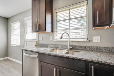 874 S Roys Ave, Columbus, OH 43204 - photo 2