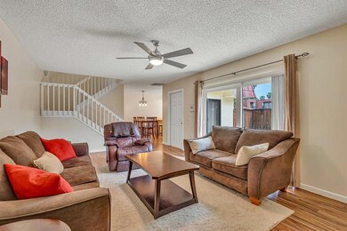 007-212LiveOakLn-BoyntonBeach-FL-small