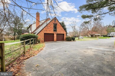 15313 Merrifields Ct, Silver Spring, MD 20906 - photo 4