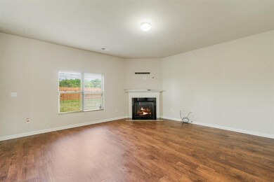 2105 Pomerol Dr, Moore, SC 29369 - photo 4