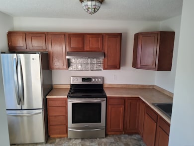 35 Pearl Lake Rd unit B, Waterbury, CT 06706 - photo 5