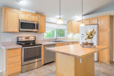 3 Kitchen