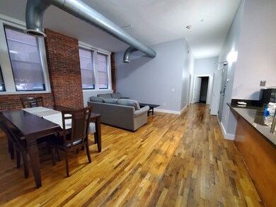 13 Willow St unit 302, Lynn, MA 01901 - photo 6