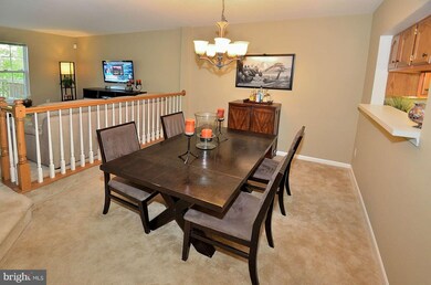 14006 Winding Ridge Ln, Centreville, VA 20121 - photo 5