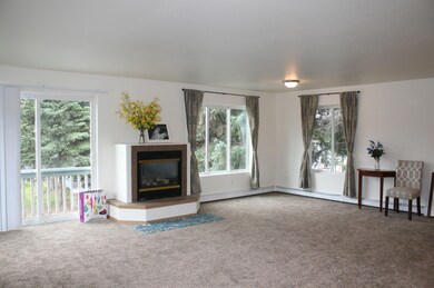 3405 Wyoming Dr unit B, Anchorage, AK 99517 - photo 3