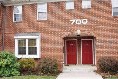 750 E Marshall St unit 709, West Chester, PA 19380 - photo 2