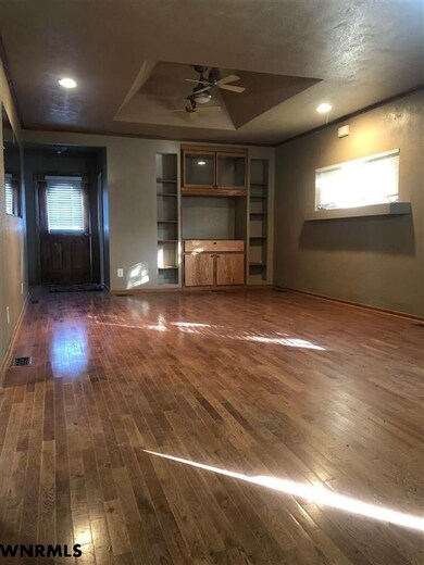 Custom Built-In Shelves/Cabinets