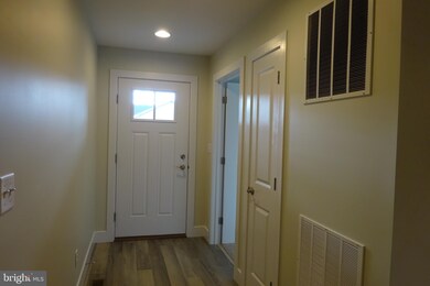 696 Shook Ct W, Greencastle, PA 17225 - photo 5