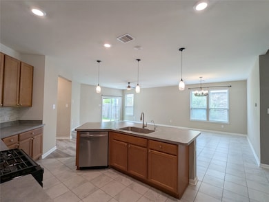 Bright and light kitchen with lots of space for co