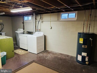 3423 Westview Cir, Greencastle, PA 17225 - photo 6