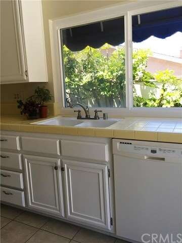 VERY CLEAN AND IN GOOD CONDITION