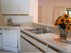 BRIGHT OPEN KITCHEN