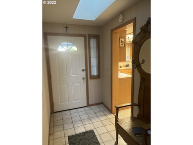 2141 Willow St, Florence, OR 97439 - photo 4