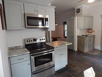 749 Borough Rd unit 258/46, Pembroke, NH 03275 - photo 7