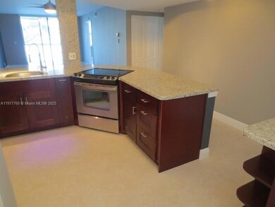 115 Lake Emerald Dr unit 203, Oakland Park, FL 33309 - photo 2