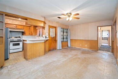 10503 Rockaway Dr, Houston, TX 77016 - photo 6