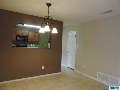 404 Kylar St, Troy, TX 76579 - photo 7