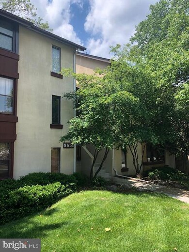 9651 White Acre Rd unit B2, Columbia, MD 21045 - photo 3