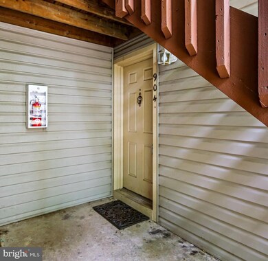 5944 Watch Chain Way unit 904, Columbia, MD 21044 - photo 3