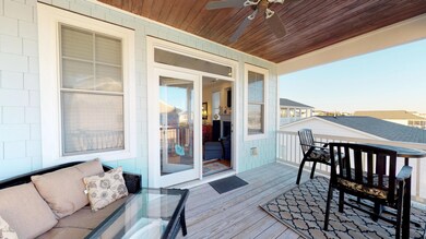 3rd Floor Covered Porch