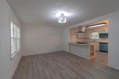 2015 N Crockett St, Sherman, TX 75092 - photo 3