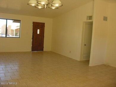 1230 Calle Avestruz unit 13, Rio Rico, AZ 85648 - photo 3