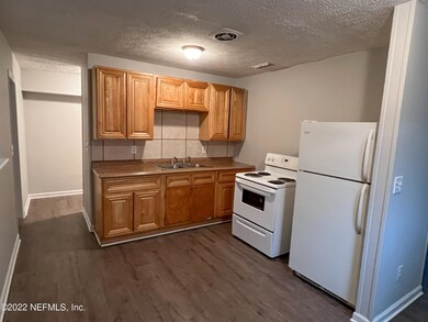 6643 Burpee Dr S, Jacksonville, FL 32210 - photo 3