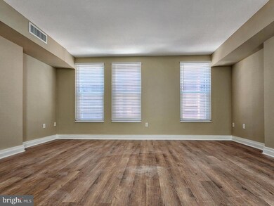 915 E St NW unit 606, Washington, DC 20004 - photo 5