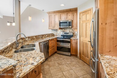 2133-SaddleRdge-2-MLS_13