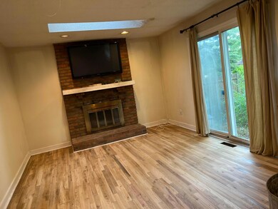 1911 Walden Dr, Columbus, OH 43229 - photo 7