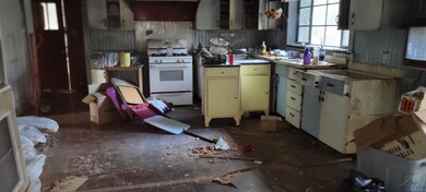 604 Omega St, Longview, TX 75601 - photo 5