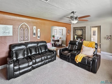 1010 N Howard St, Carlsbad, NM 88220 - photo 7