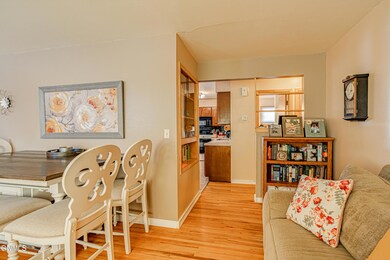 1211N17thSt_00028