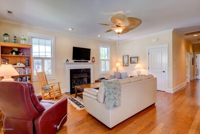 Spacious living room