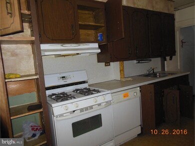 1511 Linden St, Reading, PA 19604 - photo 2