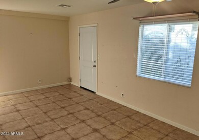 2020 N 26th Place unit 4, Phoenix, AZ 85008 - photo 5