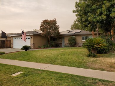 5853 E Dakota Ave, Fresno, CA 93727 - photo 2