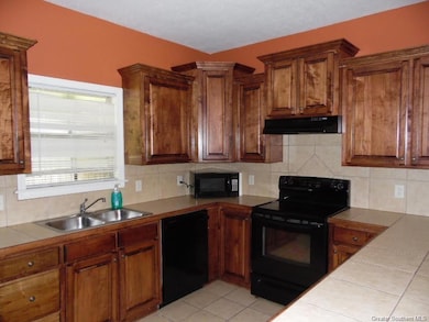 4400 Brown St unit Q, Lake Charles, LA 70607 - photo 6