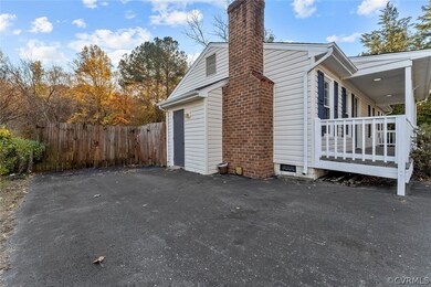5713 Huntingcreek Dr, North Chesterfield, VA 23237 - photo 4