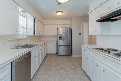 3608 Spring Valley Dr, Bedford, TX 76021 - photo 4