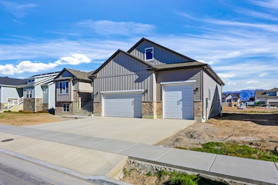 1139 S 4475 W, Clearfield, UT 84015 - photo 2