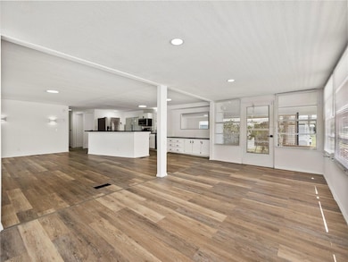 1610 Reynolds Rd unit 35, Lakeland, FL 33801 - photo 5